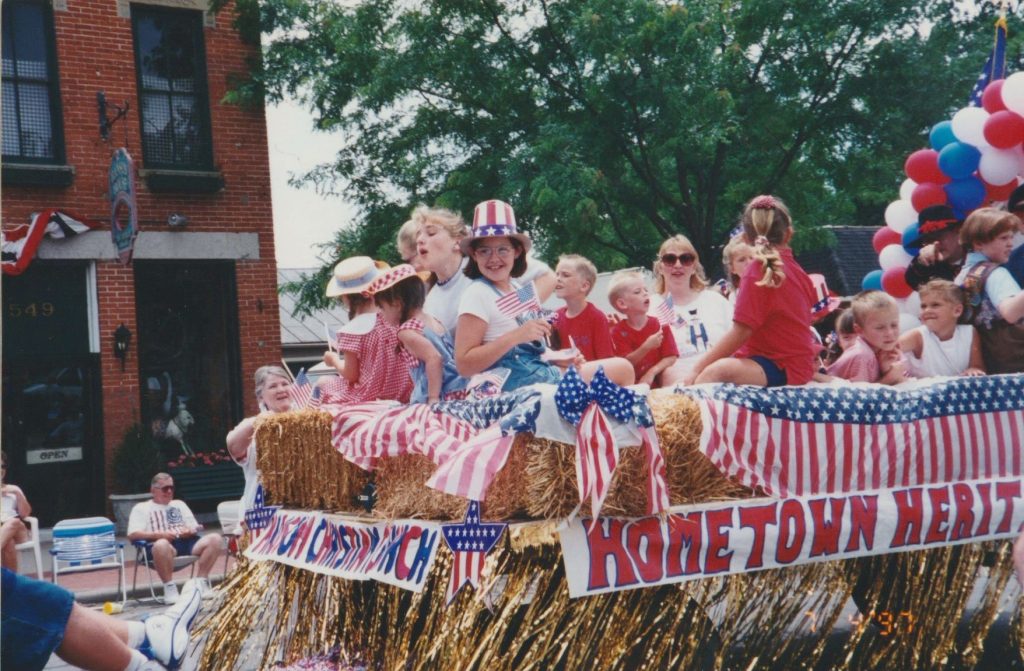 "Hometown Heritage" float in the 4th of July Parade
